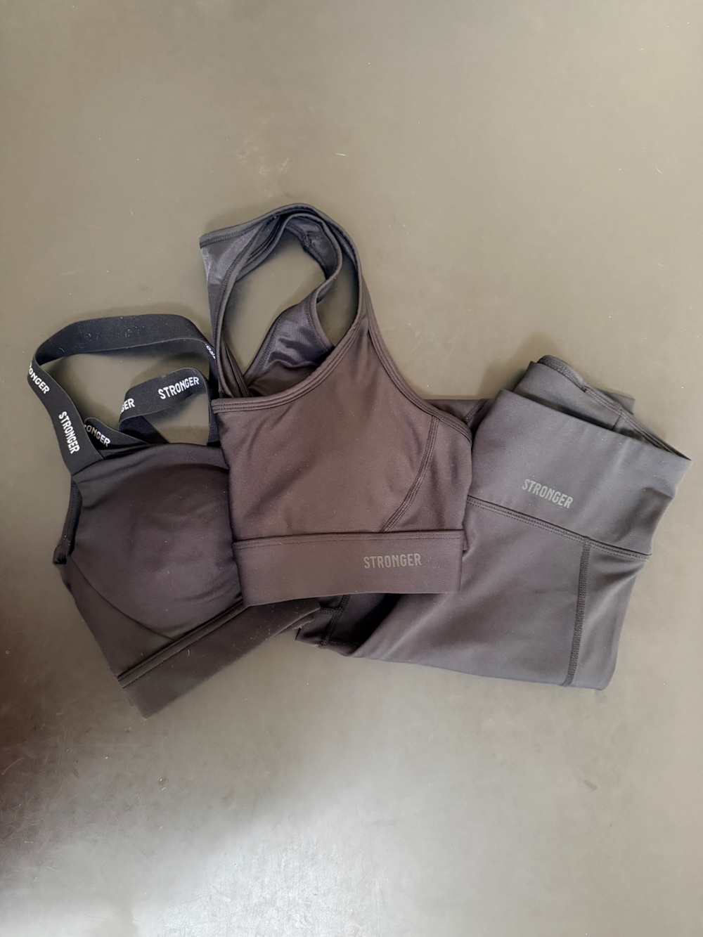 STRONGER Bra + Leggings Set